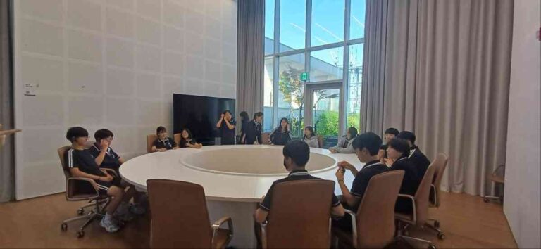 오산중학교, 스타트업 생태계 중심‘마루180’탐방 실리콘밸리 히어로들과 함께하는 진로역량 함양 프로젝트